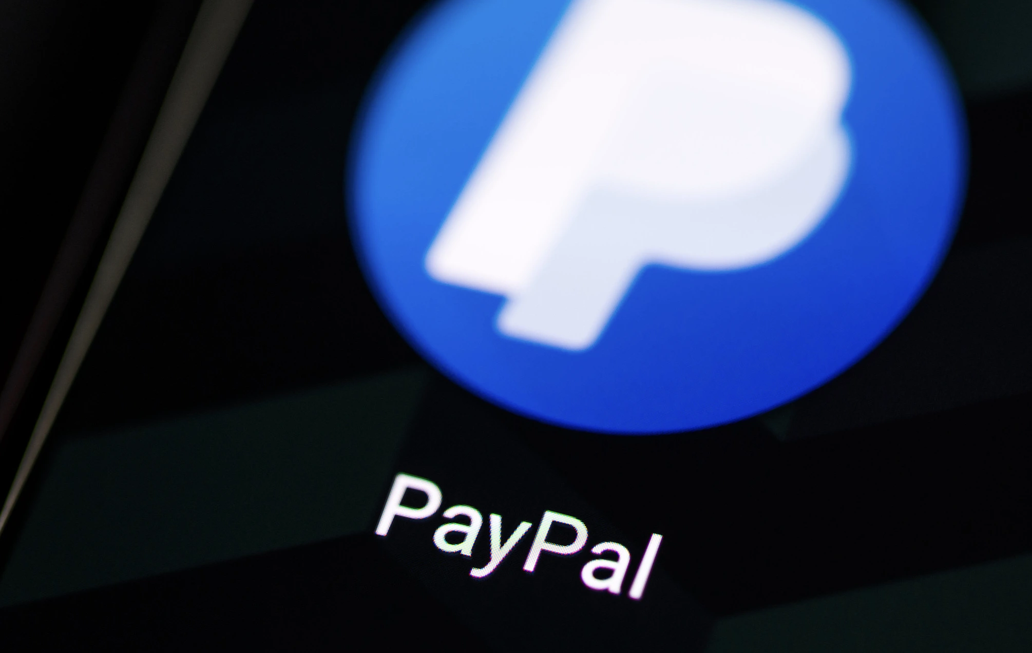 Hackere Kaprer PayPal’s System for å Sende Overtroende Svindel-Eposter