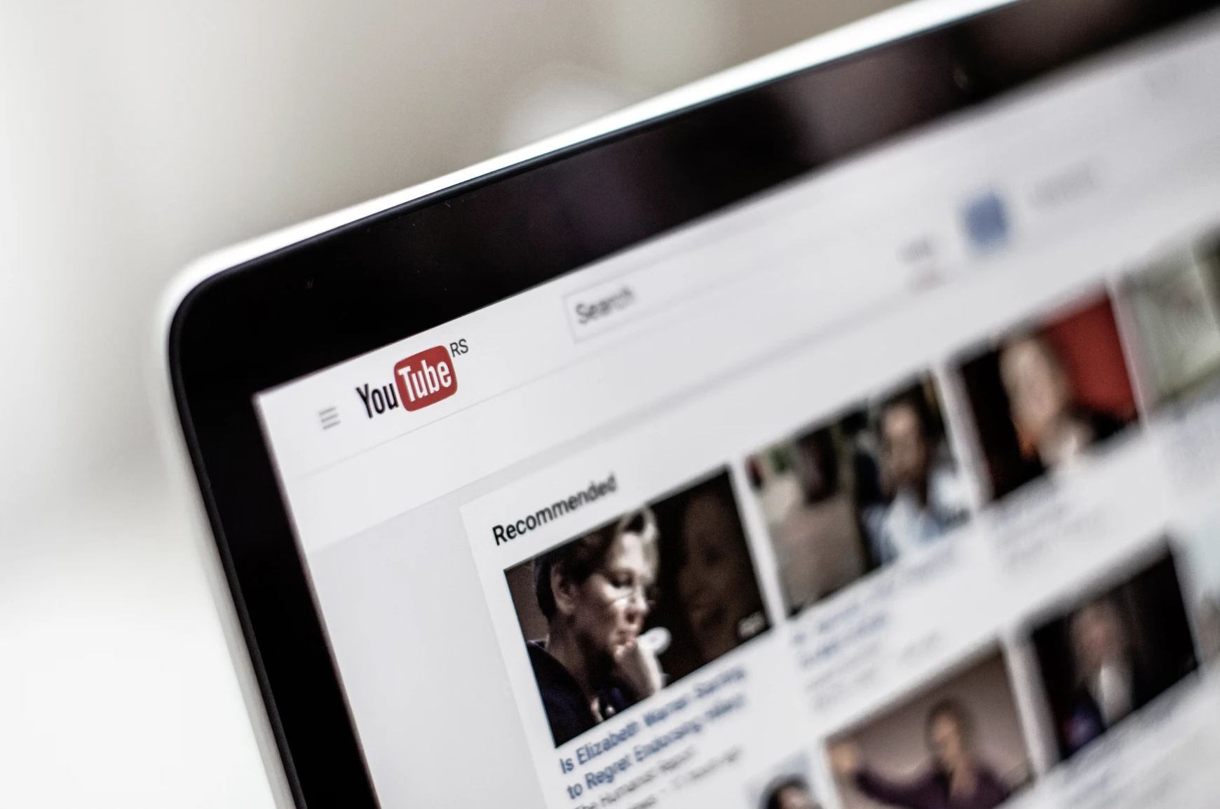Hackere Presser YouTubere til å Spre Skadevare