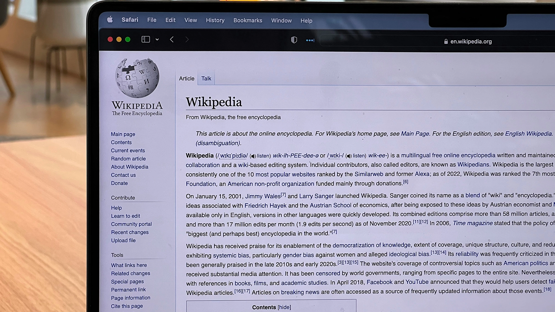AI-roboter Overbelaster Wikipedias Servere