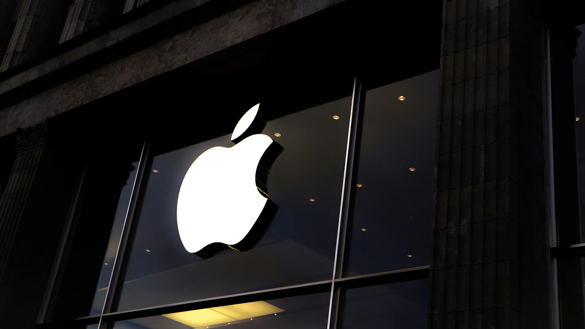 Apple vil øke pengebruken på utvikling av AI